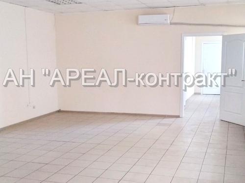 комерційна за адресою Перемоги вул., 131в