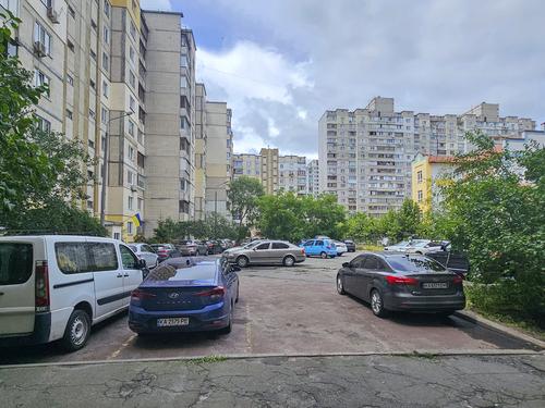 квартира за адресою Вишняківська вул., 8