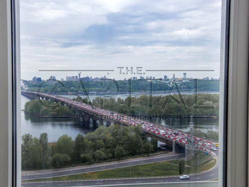 квартира за адресою Дніпровська набережна вул., 1