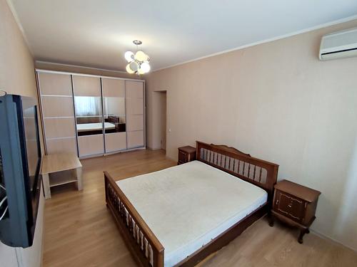 квартира за адресою Боголюбова вул., 3