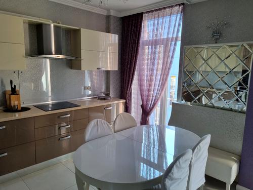 квартира за адресою Регенераторна вул., 4 к5
