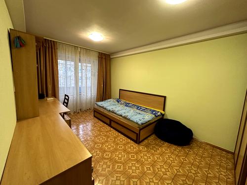 квартира за адресою Леся Курбаса просп., 18-А