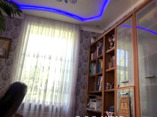 квартира за адресою В'ячеслава Чорновола вул., 40