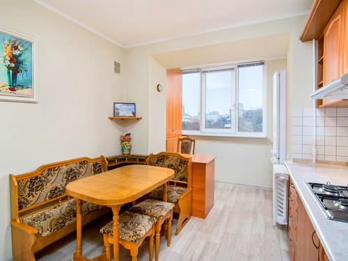 квартира за адресою Гоголівська вул., 27