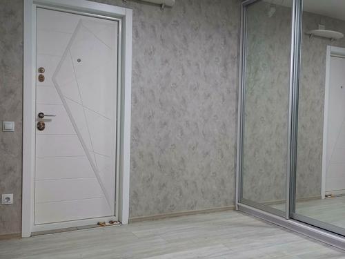 квартира за адресою Миколи Вінграновського вул., 2