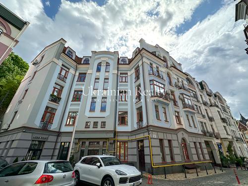 квартира по адресу Воздвиженская ул., 50