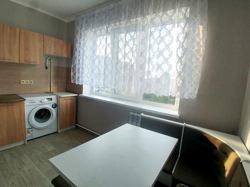 квартира за адресою Зої Гайдай вул., 10