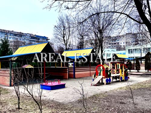 квартира по адресу Олега Мудрака ул. (Генерала Наумова), 39