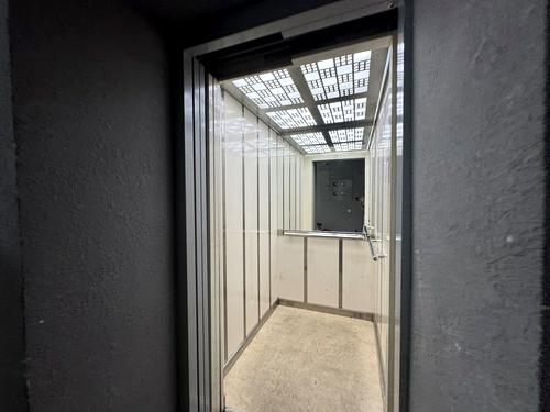 квартира за адресою Олександра Довженка вул., 21А