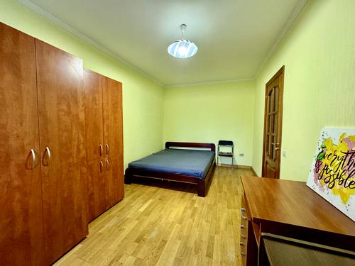 квартира по адресу Віктора Ярмоли ул., 38-А