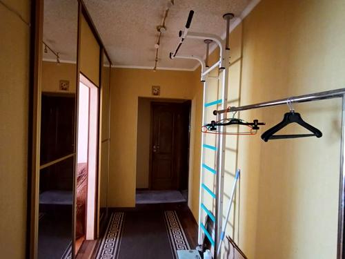 квартира за адресою Кривий Ріг, Алмазна вул. (Погребняка), 43