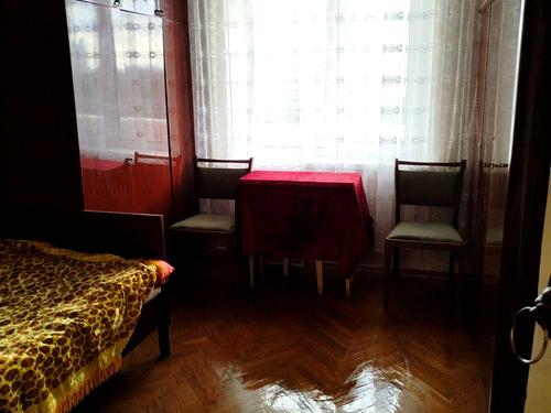 квартира за адресою Братиславська вул., 40