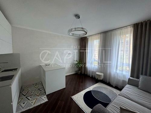 квартира за адресою Київ, Салютна вул., 26