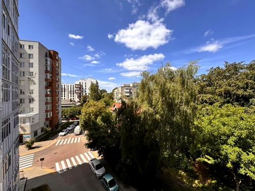 квартира за адресою Жасминова вул., 11