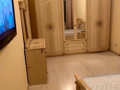 квартира за адресою Шота Руставелі вул., 18