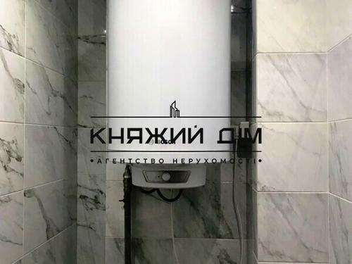 квартира по адресу Академика Глушкова просп., 9-Є