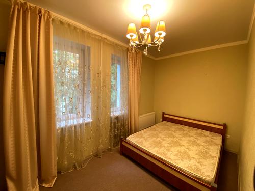 квартира за адресою Театральна вул., 5