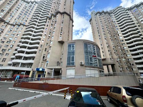 комерційна за адресою Середньофонтанська вул., 19-А