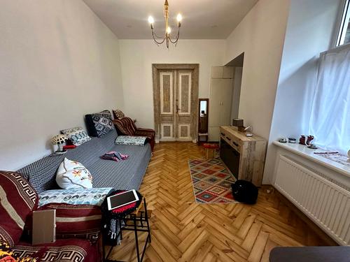 квартира за адресою Кирила і Мефодія вул., 26
