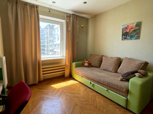 квартира по адресу Анны Ахматовой ул., 4