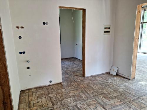 дом по адресу с. Новоселовка, Лісна