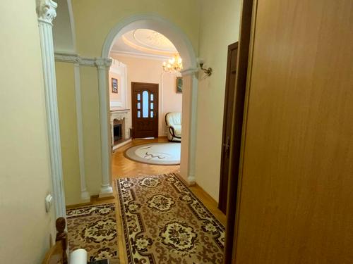квартира за адресою Володимира Антоновича вул. (), 9