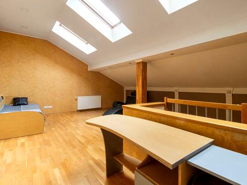 квартира за адресою Дмитра Яворницького вул., 42