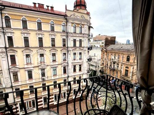 квартира по адресу Софиевская ул., 16/16