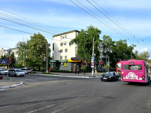 комерційна за адресою Кременчук, Старшого Лейтенанта Кагала вул. (Першотравнева), 49/10