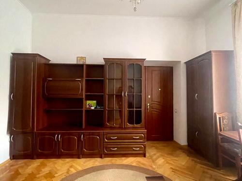 квартира за адресою Гетьмана Петра Дорошенка вул. (), 31