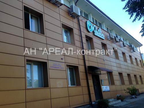 комерційна за адресою Перемоги вул., 131в