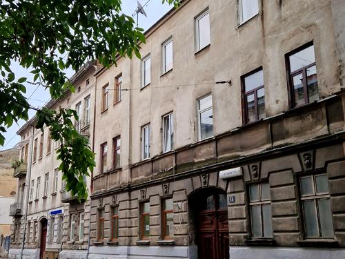 квартира за адресою Героїв УПА вул., 15