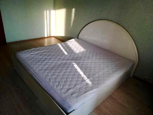 квартира за адресою Каштанова вул., 13