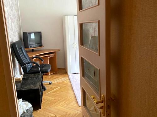 квартира за адресою Митрополита Андрея Шептицького вул. (Анатолія Луначарського), 1/2