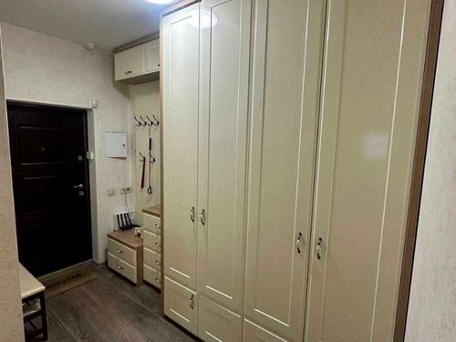 квартира по адресу Драгоманова ул., 2