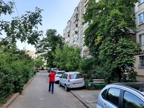 квартира за адресою Героїв полку 