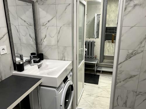 квартира за адресою Степана Бандери вул., 23