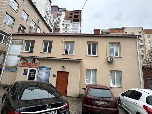 комерційна за адресою Подільська вул., 54/1