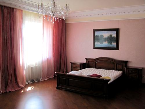 квартира за адресою В'ячеслава Чорновола вул., 25