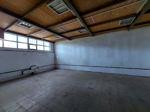 комерційна за адресою Миколаївська дорога вул., 130