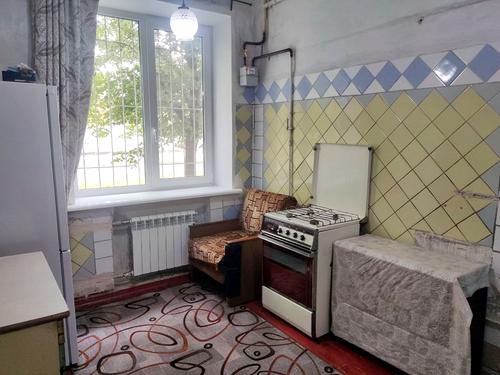 квартира за адресою Універсальна вул., 9