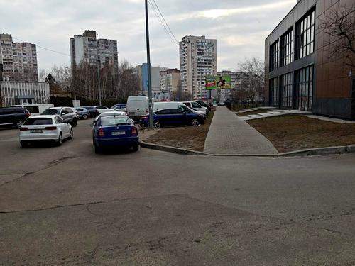 квартира за адресою Київ, Михайла Гришка вул., 10
