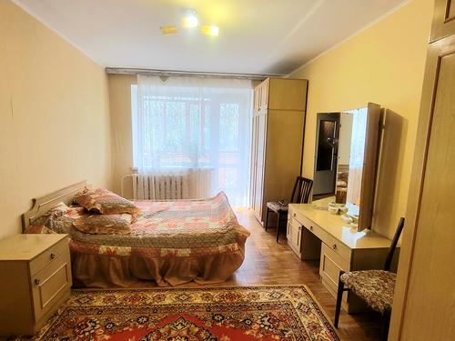 квартира за адресою Офіцерська вул., 10