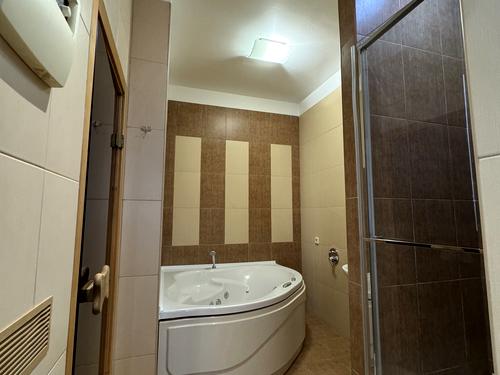 квартира за адресою Велика Васильківська вул. (Червоноармійська), 20