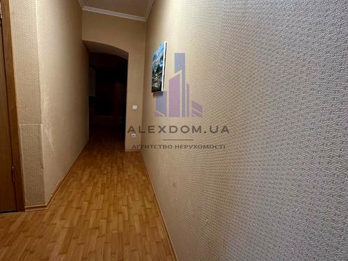 квартира за адресою Перемоги просп., 18