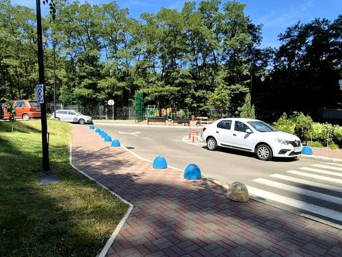 квартира за адресою Авіаконструктора Ігоря Сікорського вул. (Танкова), 1