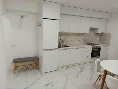 квартира за адресою Космічна вул., 3