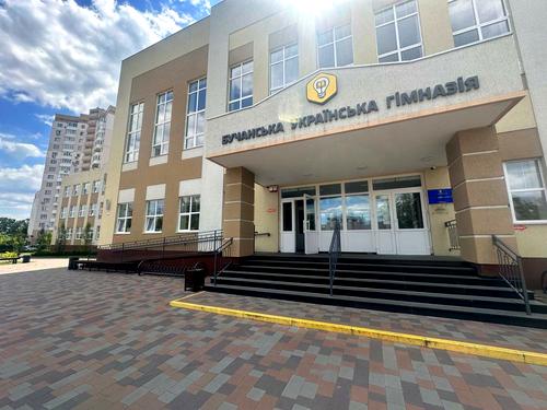 дом по адресу вул. Коновальця, 49