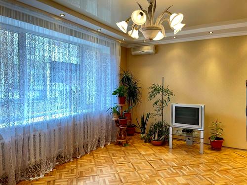 дом по адресу Днепр, Владимира Моссаковского ул. (Клари Цеткін), 30А