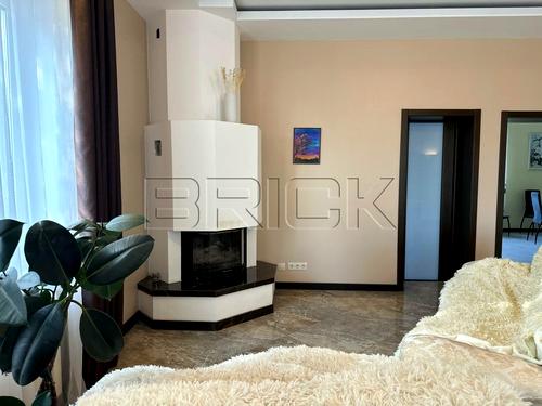 квартира за адресою Вишнева вул., 3